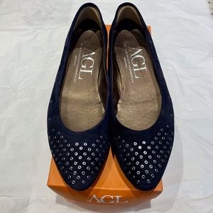 Blue Suede Pointy Toe AGL Flats